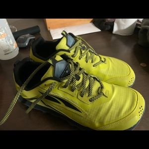Altra Lone peak 5  1/2 lime / black